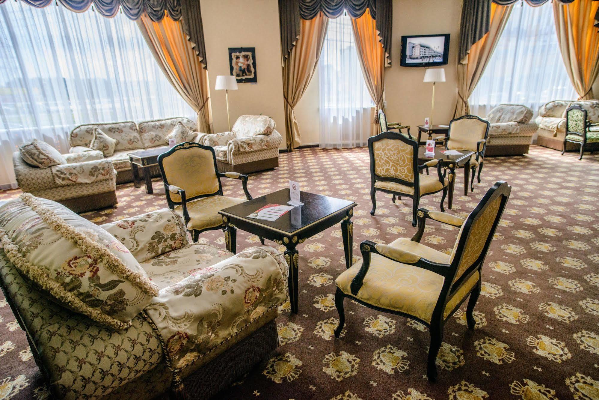 Sk Royal Hotel Moszkva Kültér fotó